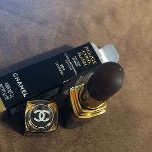 CHANEL Makeup - Chanel Rouge coco flash 204 lipstick CHANEL Makeup - Chanel Rouge coco flash 204 lipstick